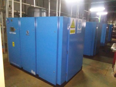 疫情當前，博萊特空壓機全力保障醫(yī)療用品的生產！