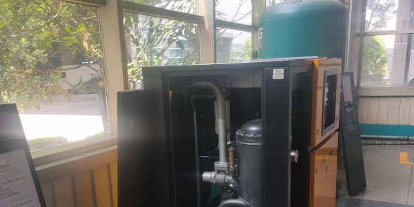 警告！空壓機使用，安全重于一切