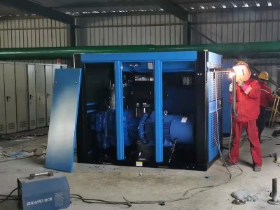 兩臺(tái)雙級(jí)壓縮空壓機(jī)遠(yuǎn)赴貴陽(yáng)，發(fā)光發(fā)熱......